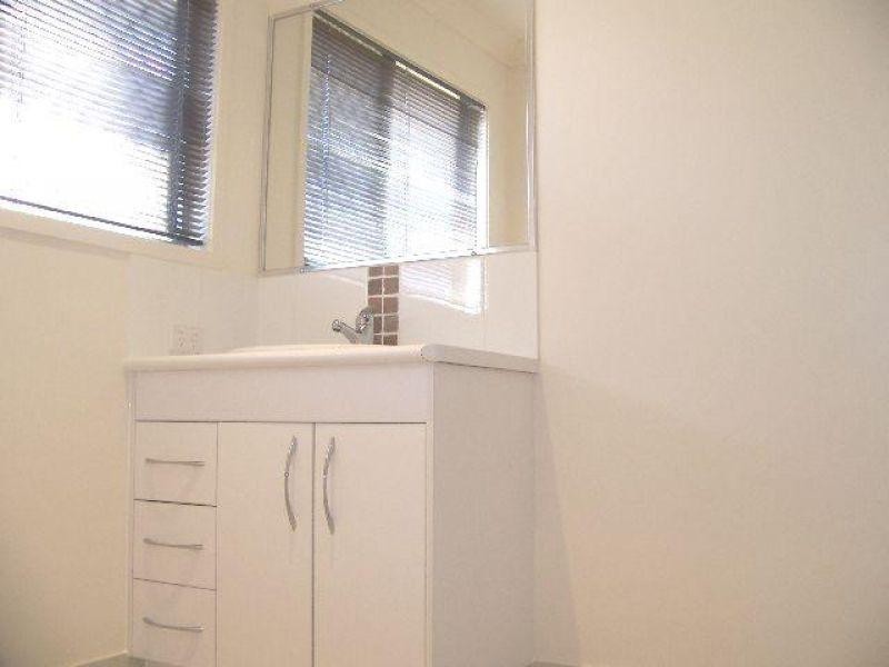 2/13 Oleander Street, Daisy Hill QLD 4127