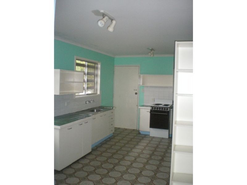 15 Percy Street, Southport QLD 4215