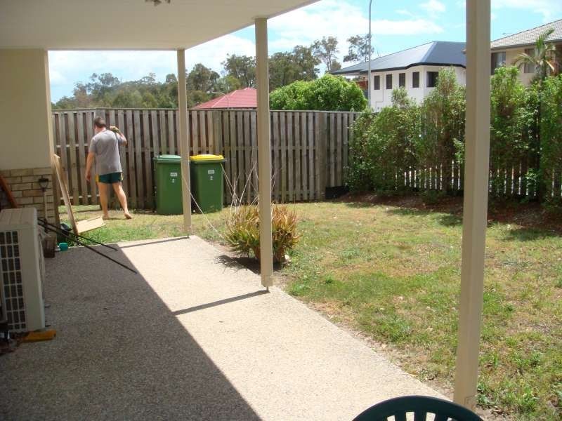 1/2 Pilar Court, Molendinar QLD 4214