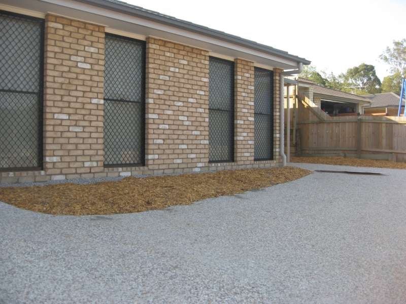 2/31 Water Street, Kallangur QLD 4503