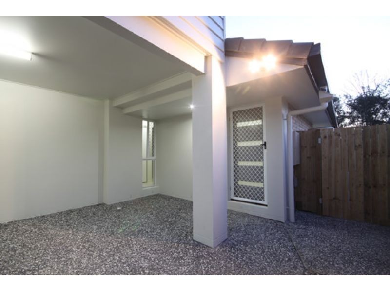 1/4 Gabrielle Court, Kallangur QLD 4503