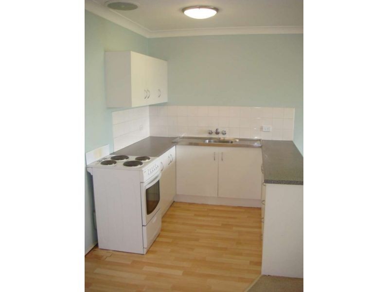 6/18 White Street, Southport QLD 4215