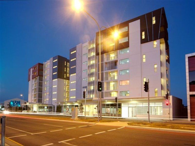 147 Laver Drive, Robina QLD 4226