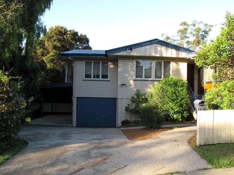 19 Aldren Street, Stafford Heights QLD 4053