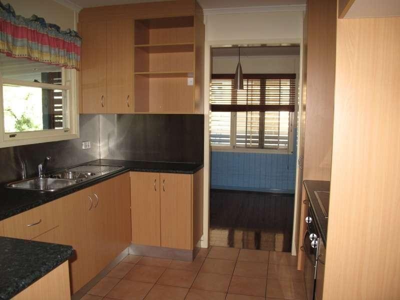 19 Aldren Street, Stafford Heights QLD 4053