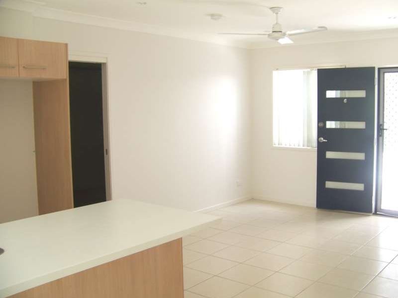 4/27 Grasspan Street, Zillmere QLD 4034