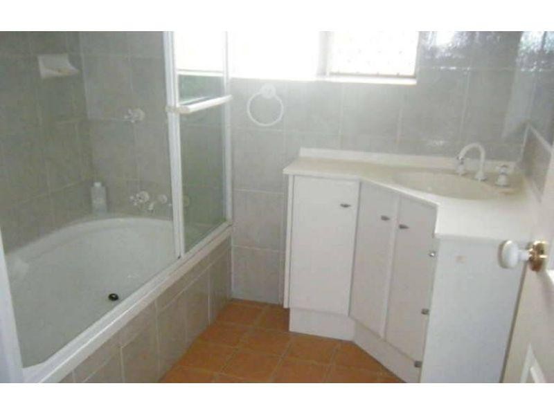 9/15 Cardross Street, Yeerongpilly QLD 4105