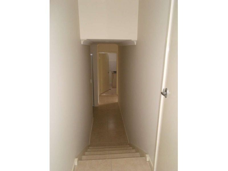 1, 19 Murray Court, Upper Coomera QLD 4209