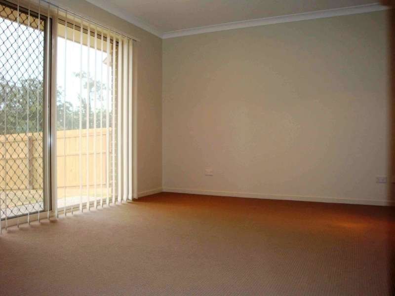 3 Curlew Court, Warner QLD 4500