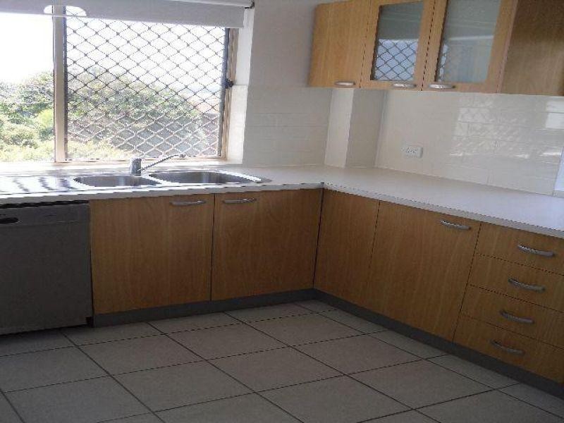 3/17 Pembroke Street, Carina QLD 4152