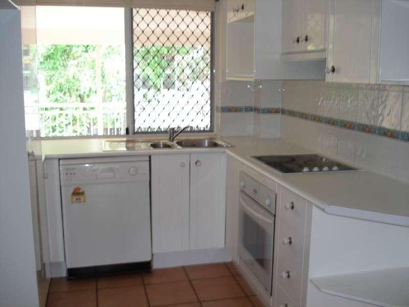 11/20 Underhill Avenue, Indooroopilly QLD 4068