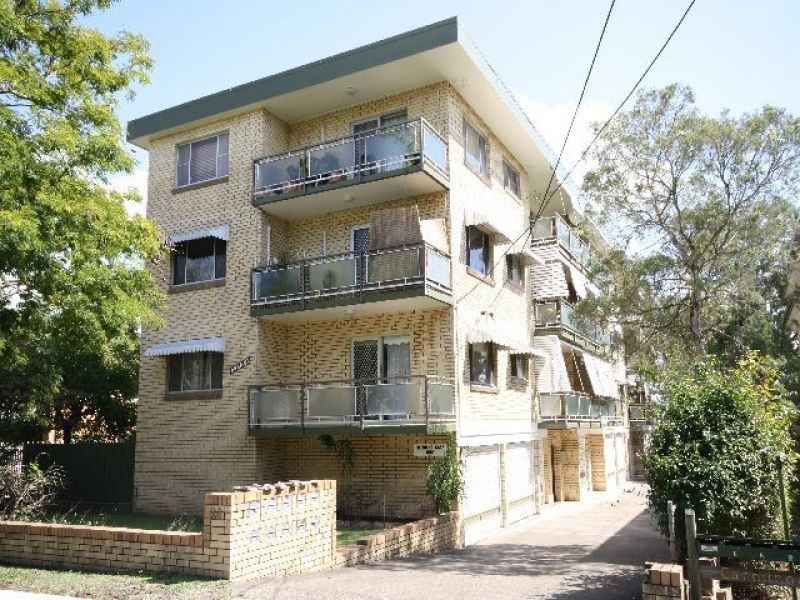 5/20 Kitchener Street, Coorparoo QLD 4151