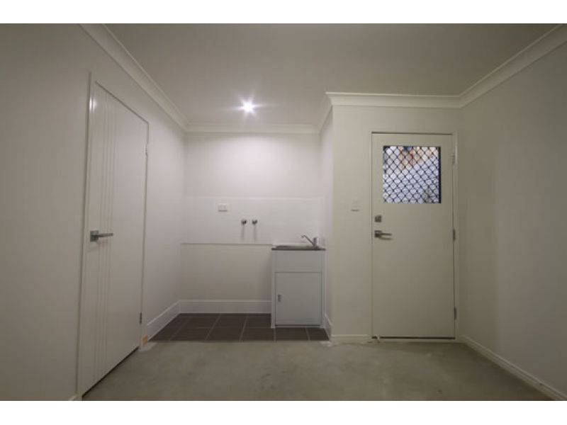 2, 7 Gabrielle Court, Kallangur QLD 4503