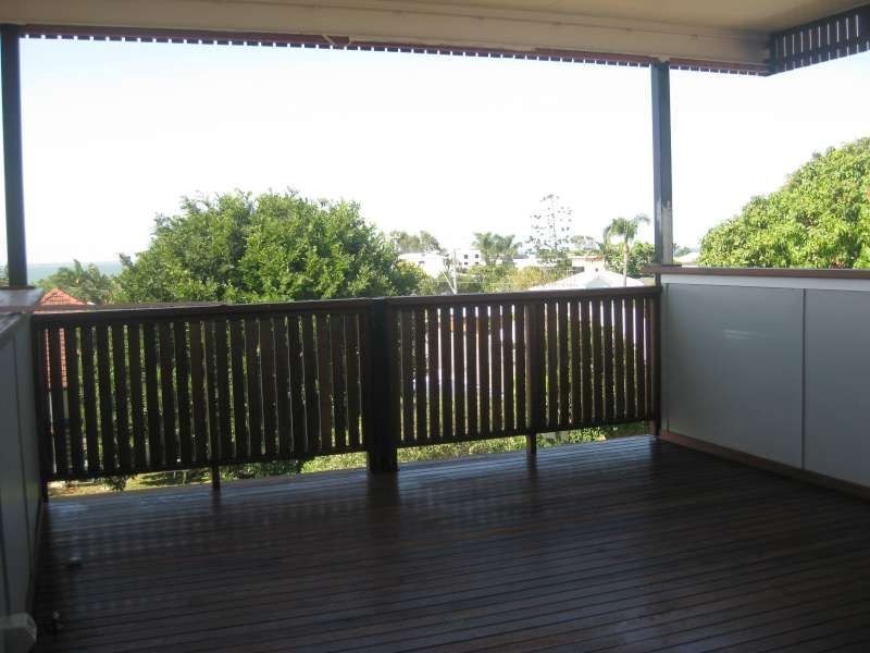 22 Hobbs Street, Scarborough QLD 4020