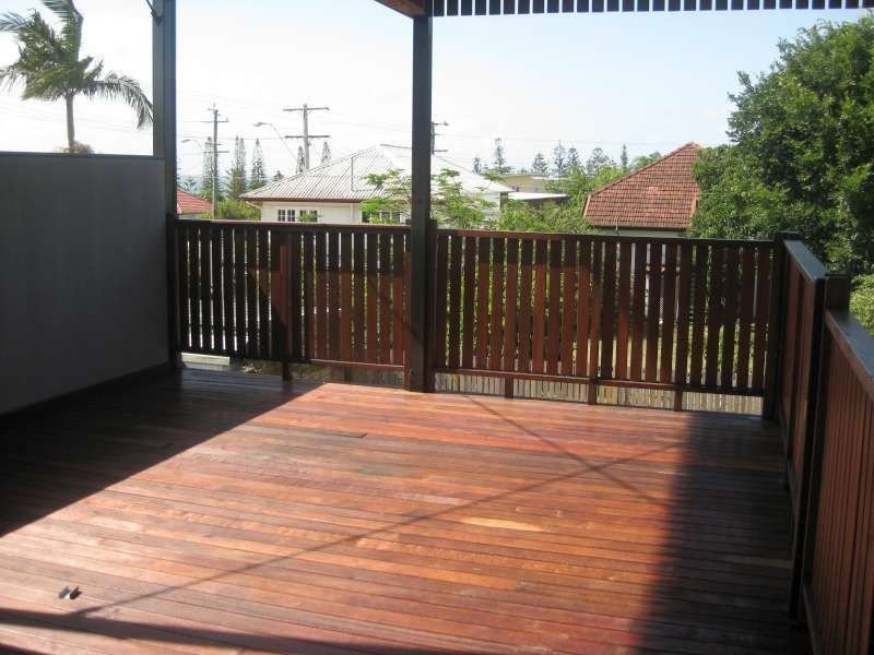 22 Hobbs Street, Scarborough QLD 4020