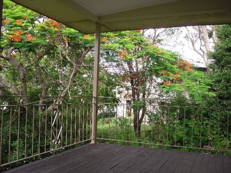 15 Servius Street, Seven Hills QLD 4170