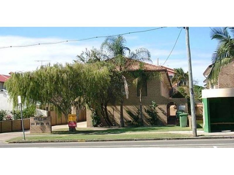 4/211 Scarborough Street, Southport QLD 4215