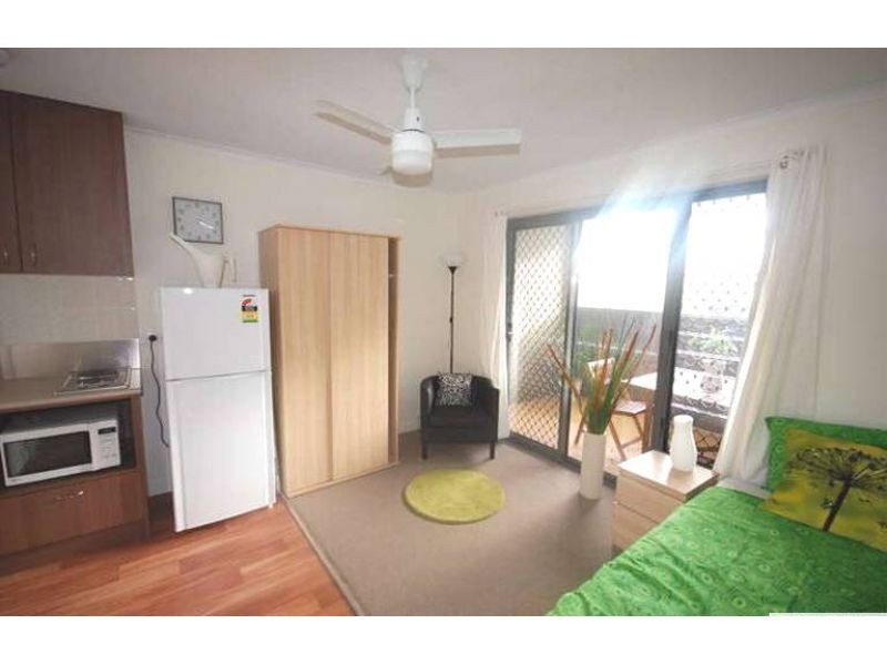 2, 17 Thomas Street, Nundah QLD 4012