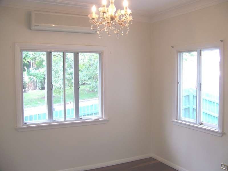 18 Albar Street, Wavell Heights QLD 4012