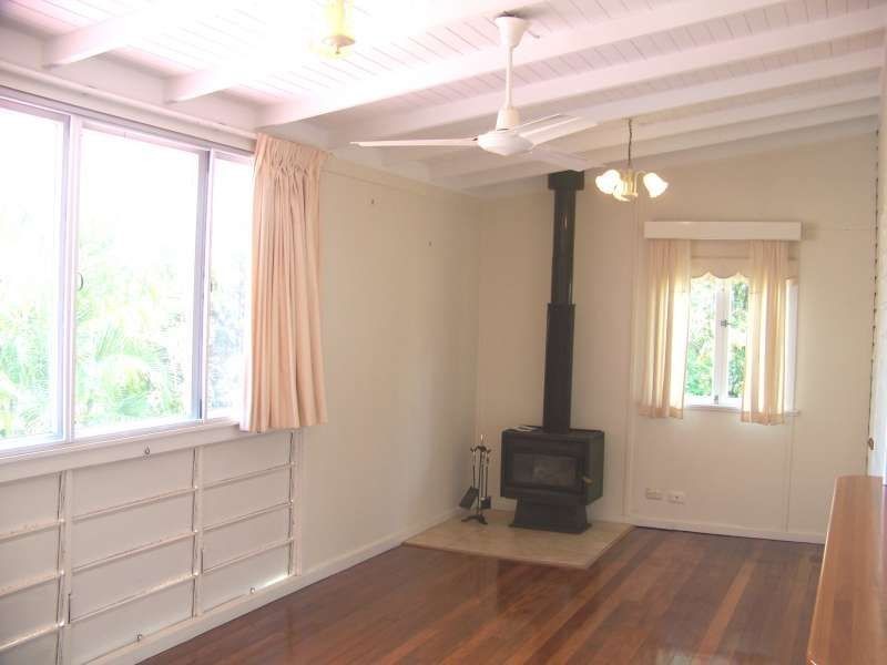 18 Albar Street, Wavell Heights QLD 4012