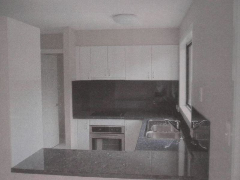 2/20 Robinson Street, Coorparoo QLD 4151