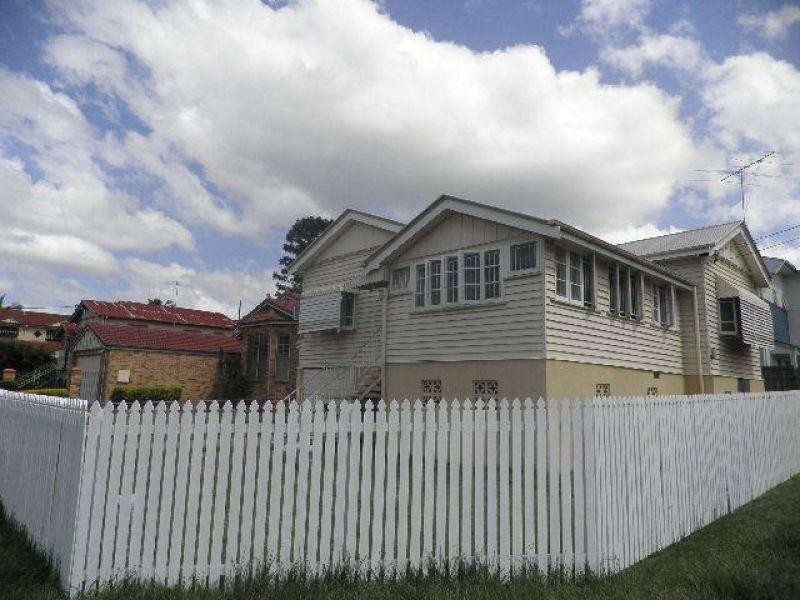 99 Chester Road, Annerley QLD 4103