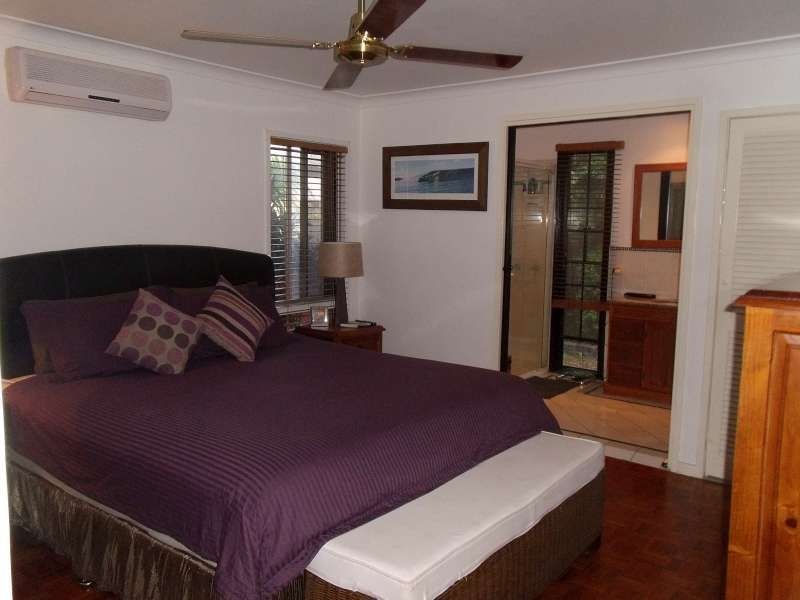 12 Coogeen Street, Bundall QLD 4217