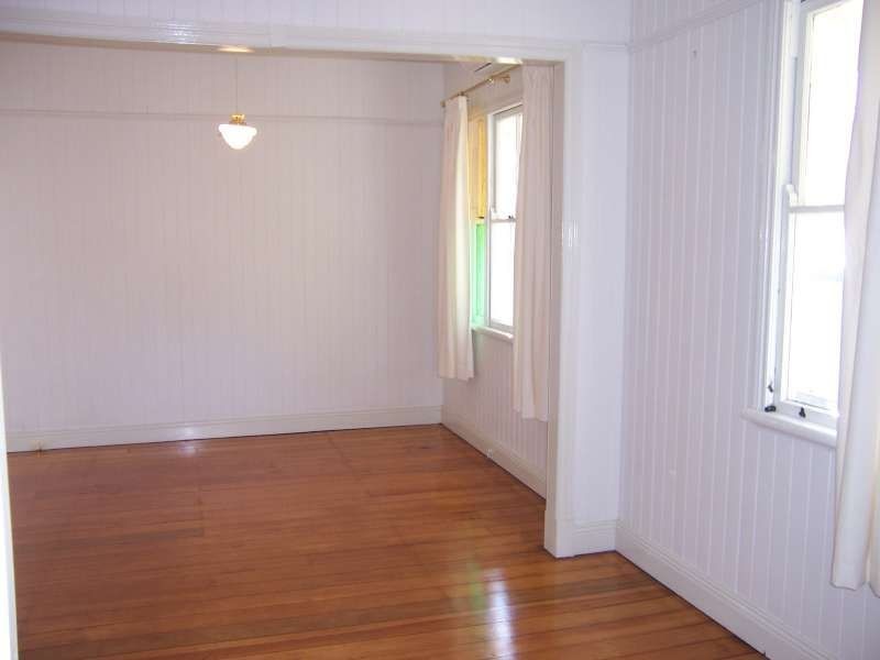 21 Garrick Terrace, Herston QLD 4006