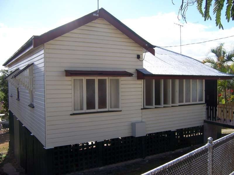 21 Garrick Terrace, Herston QLD 4006