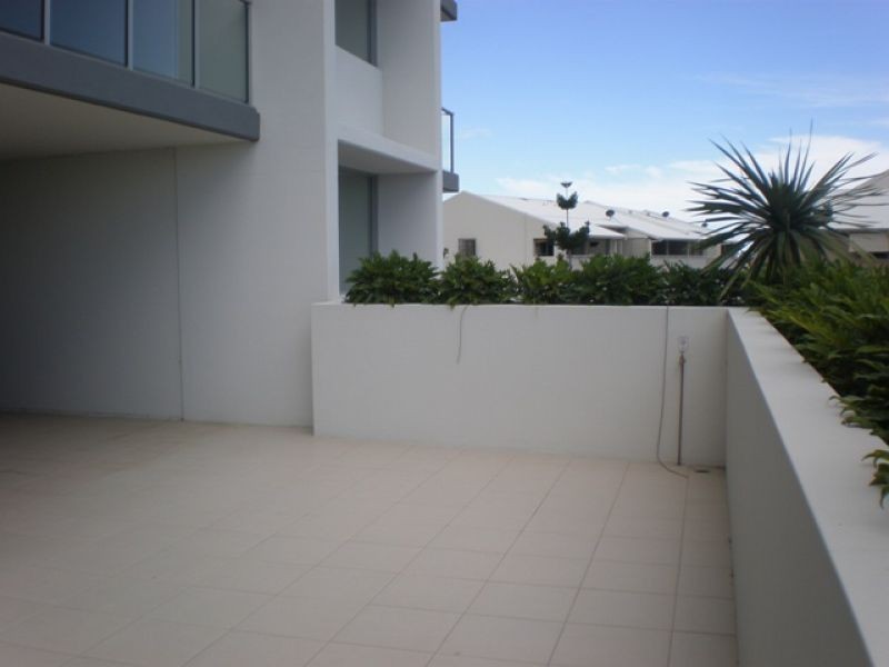 255/147 Laver Drive, Robina QLD 4226