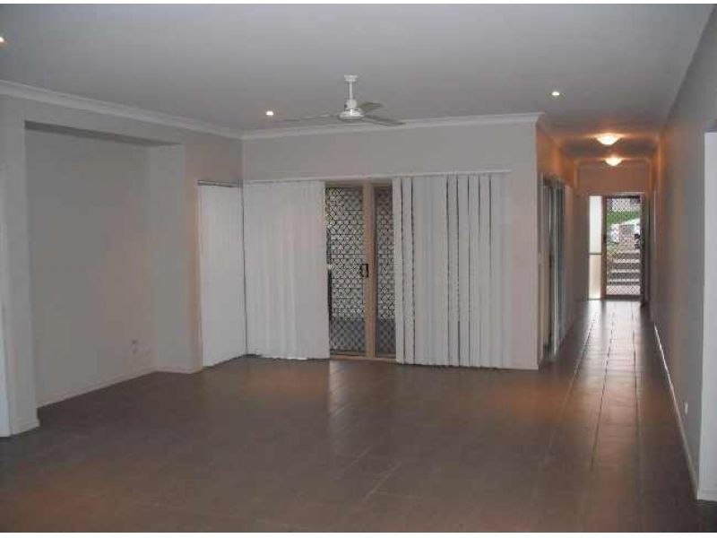 1 Macrusser Circuit, Warner QLD 4500