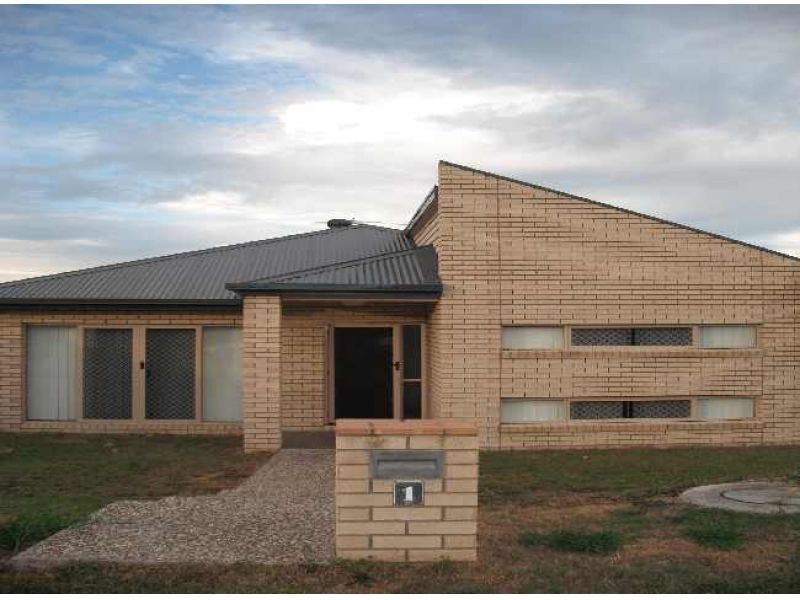 1 Macrusser Circuit, Warner QLD 4500