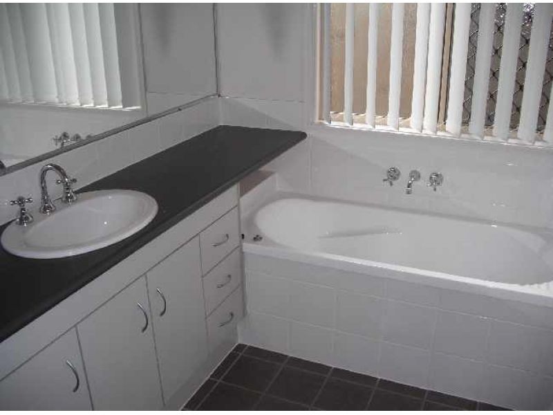 1 Macrusser Circuit, Warner QLD 4500