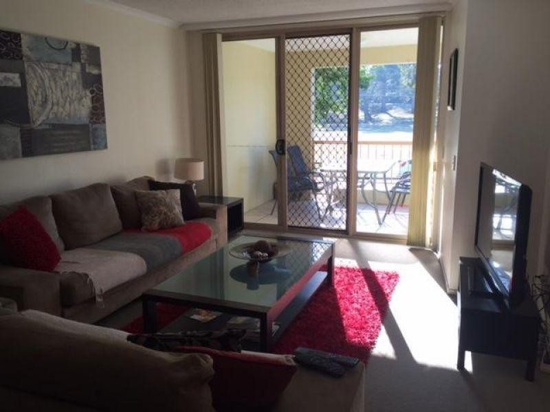 6/81 Fairley Street, Indooroopilly QLD 4068