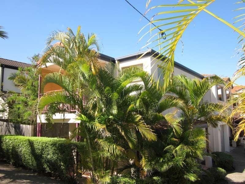 1/40 Warren Street, St Lucia QLD 4067