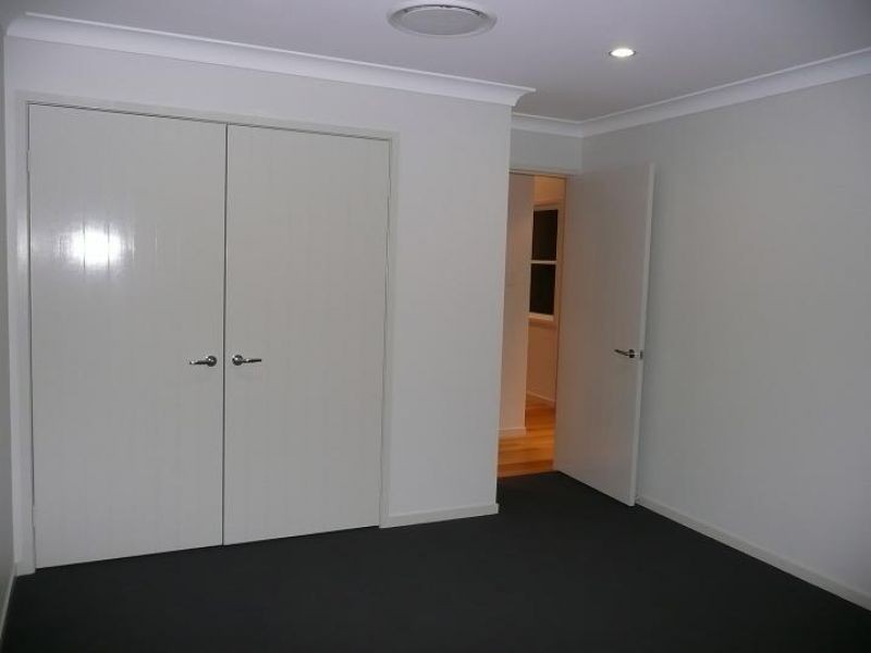 10 Highlands Street, Wavell Heights QLD 4012