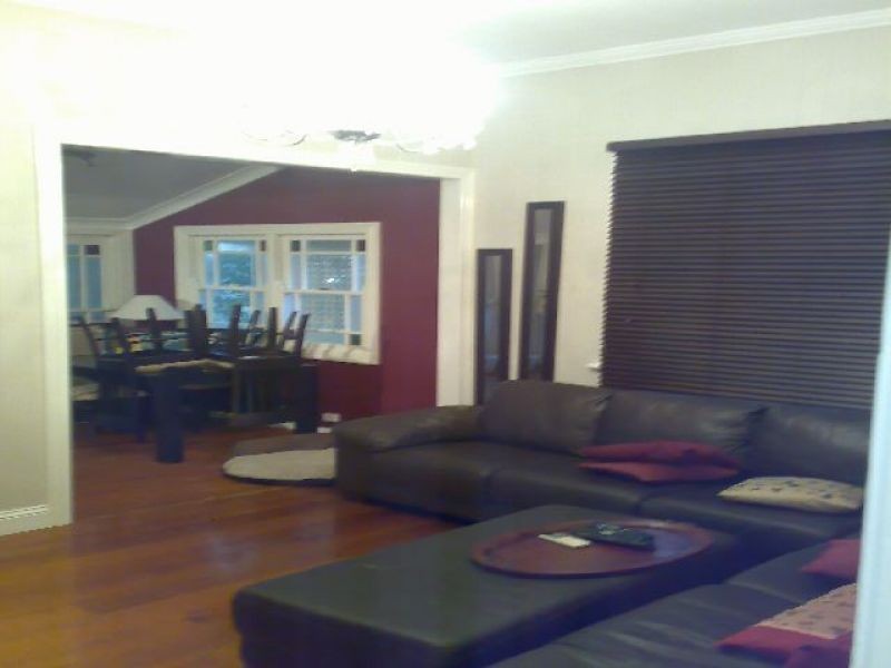 47B Albert Street, Camp Hill QLD 4152