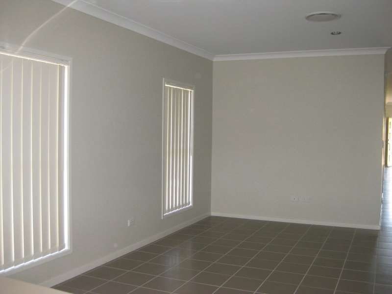 12 Koala Close, North Lakes QLD 4509