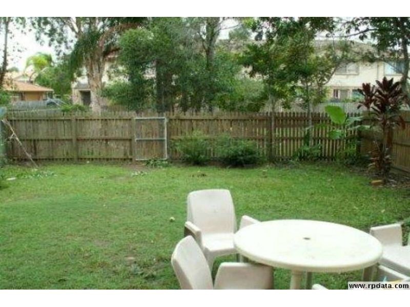 29/21 Usher Avenue, Labrador QLD 4215