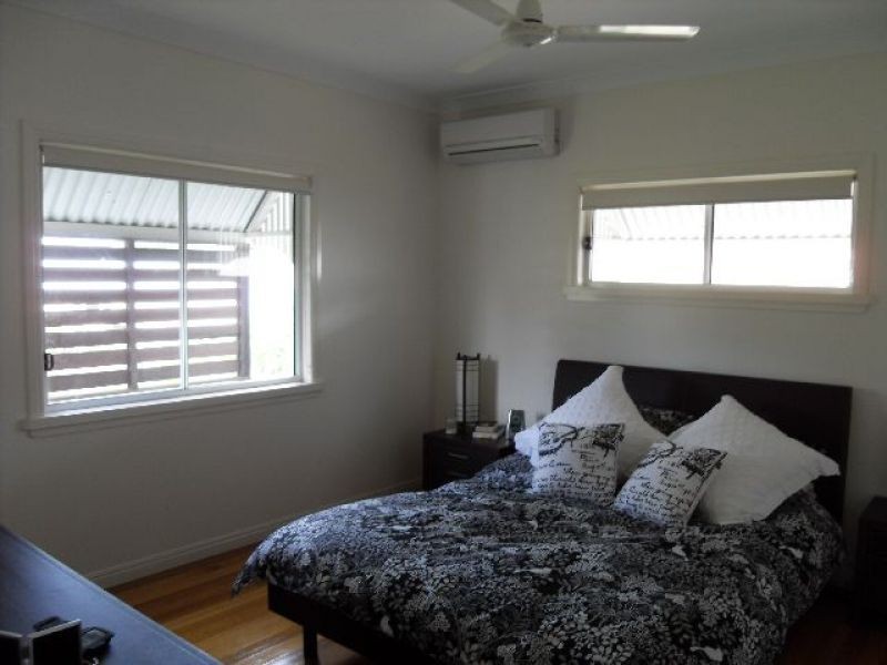 53 Clara Street, Corinda QLD 4075