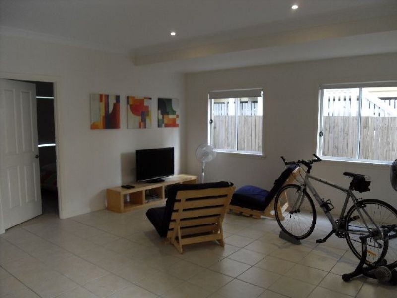 53 Clara Street, Corinda QLD 4075