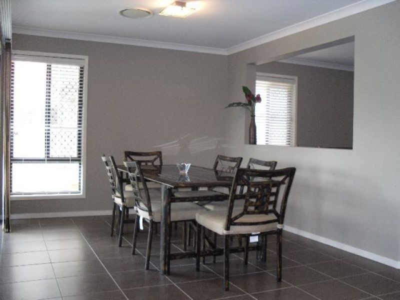 6 Baychester Place, Wakerley QLD 4154