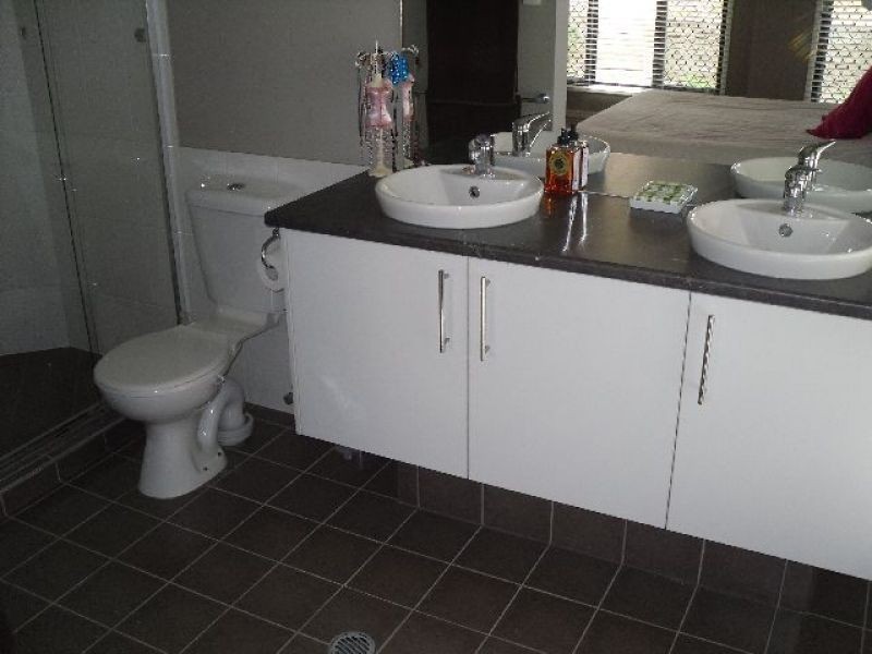 6 Baychester Place, Wakerley QLD 4154