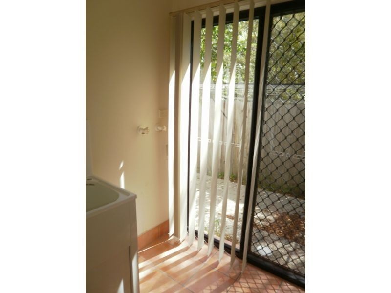 5, 37 Harley Street, Labrador QLD 4215