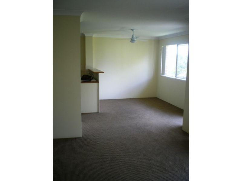 12/35 Huth Street, Labrador QLD 4215