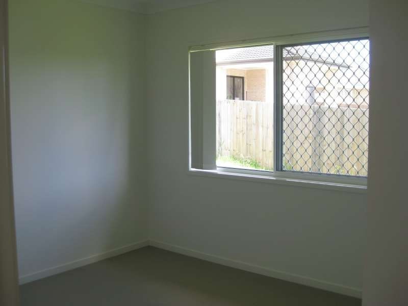 2 Lilly Anna Lane, Narangba QLD 4504