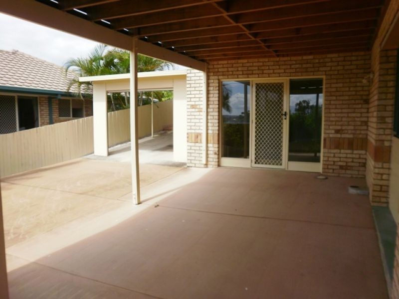 5B Highvale Drive, Helensvale QLD 4212