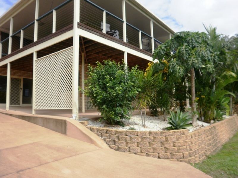 5B Highvale Drive, Helensvale QLD 4212