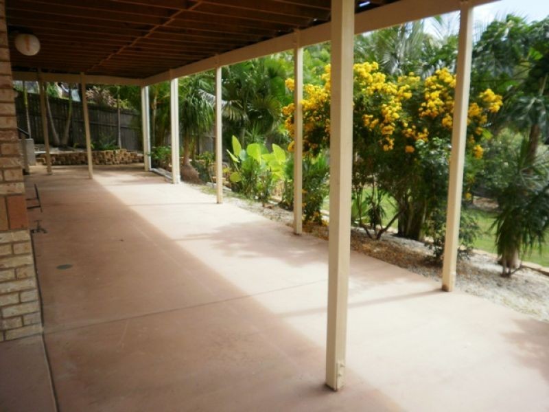 5B Highvale Drive, Helensvale QLD 4212