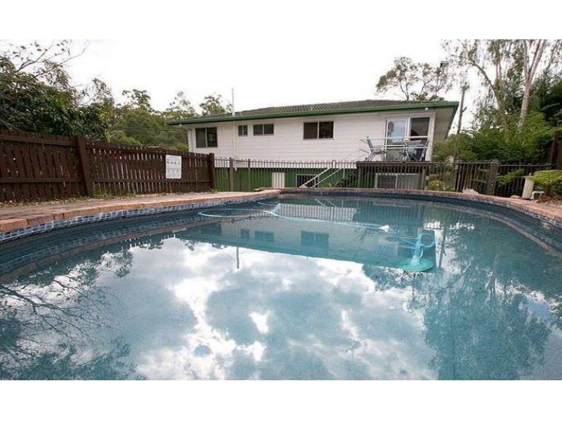 263 Patricks Road, Ferny Hills QLD 4055